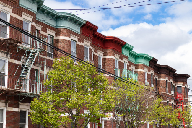 Astoria Queens apartments