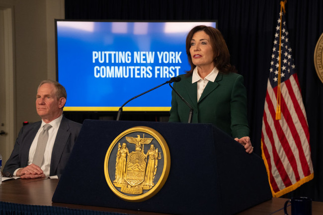 Governor Hochul announces a plan to begin implementing congestion pricing in NYC by early January