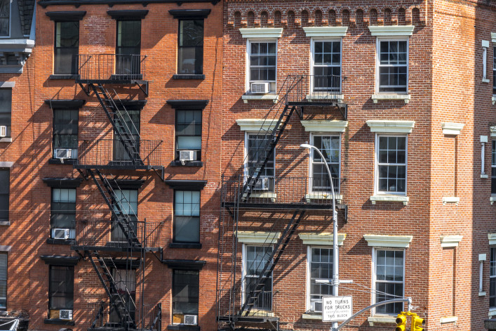 New York, Chelsea apartments seen from the High Line park.