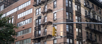 Manhattan apartment buildings